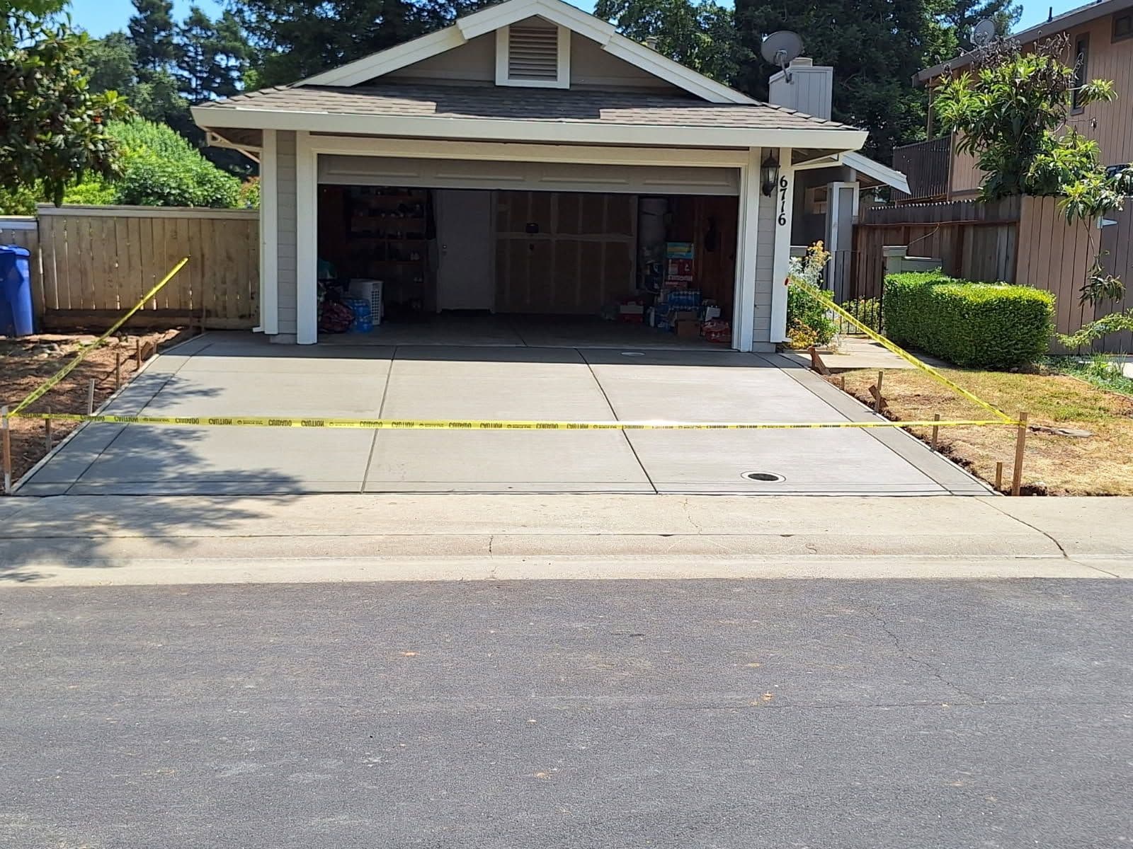New Driveway Installation with Elegant Border Finish